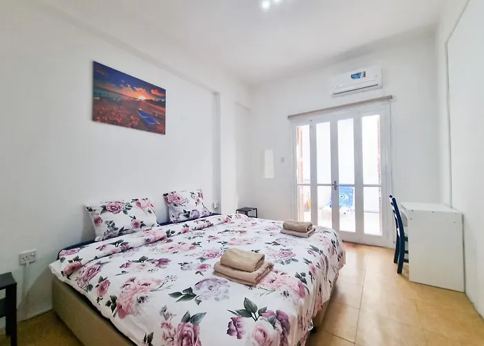 Citycenter Next To The * Larnaca