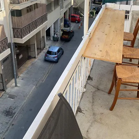 Citycenter Next To The Homestay