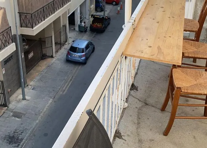 Citycenter Next To The Δωμάτια σε οικογενειακή κατοικία